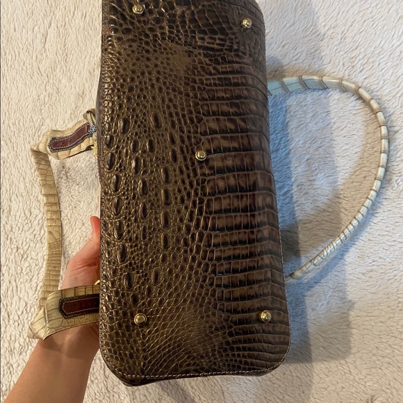 Brahmin Genuine Crocodile Embossed Leather Tote Shoulder Bag Neutral Brown - Picture 9 of 15